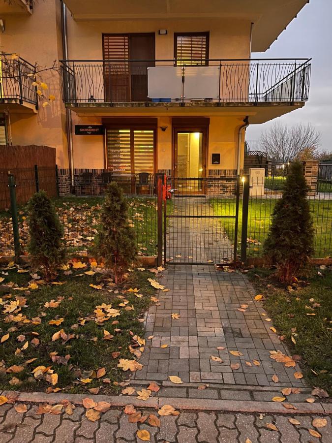 Studio One Ogrodek I Parking Gorzow Wielkopolski Bagian luar foto